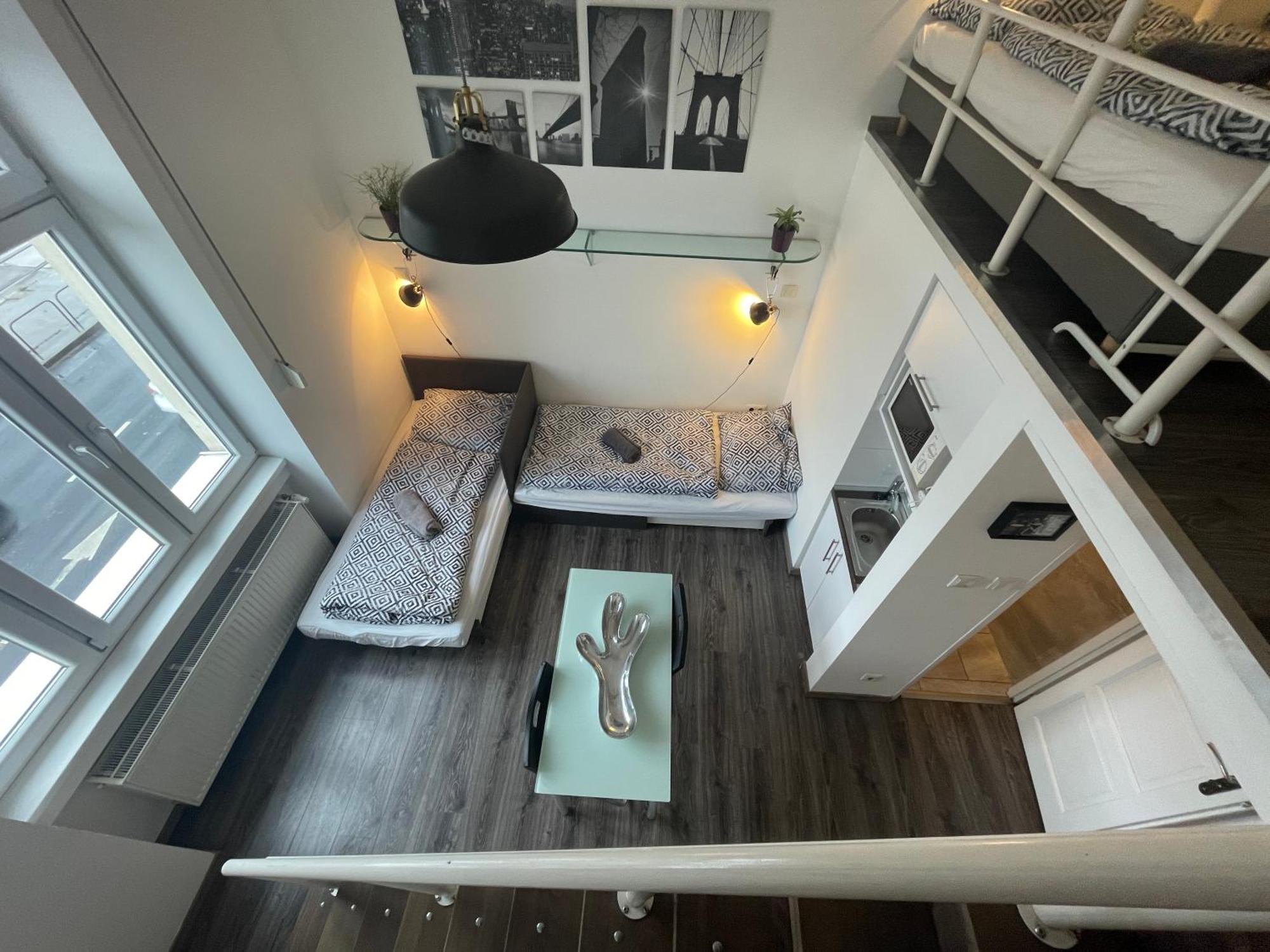 Eleven Apartments Будапеща Екстериор снимка